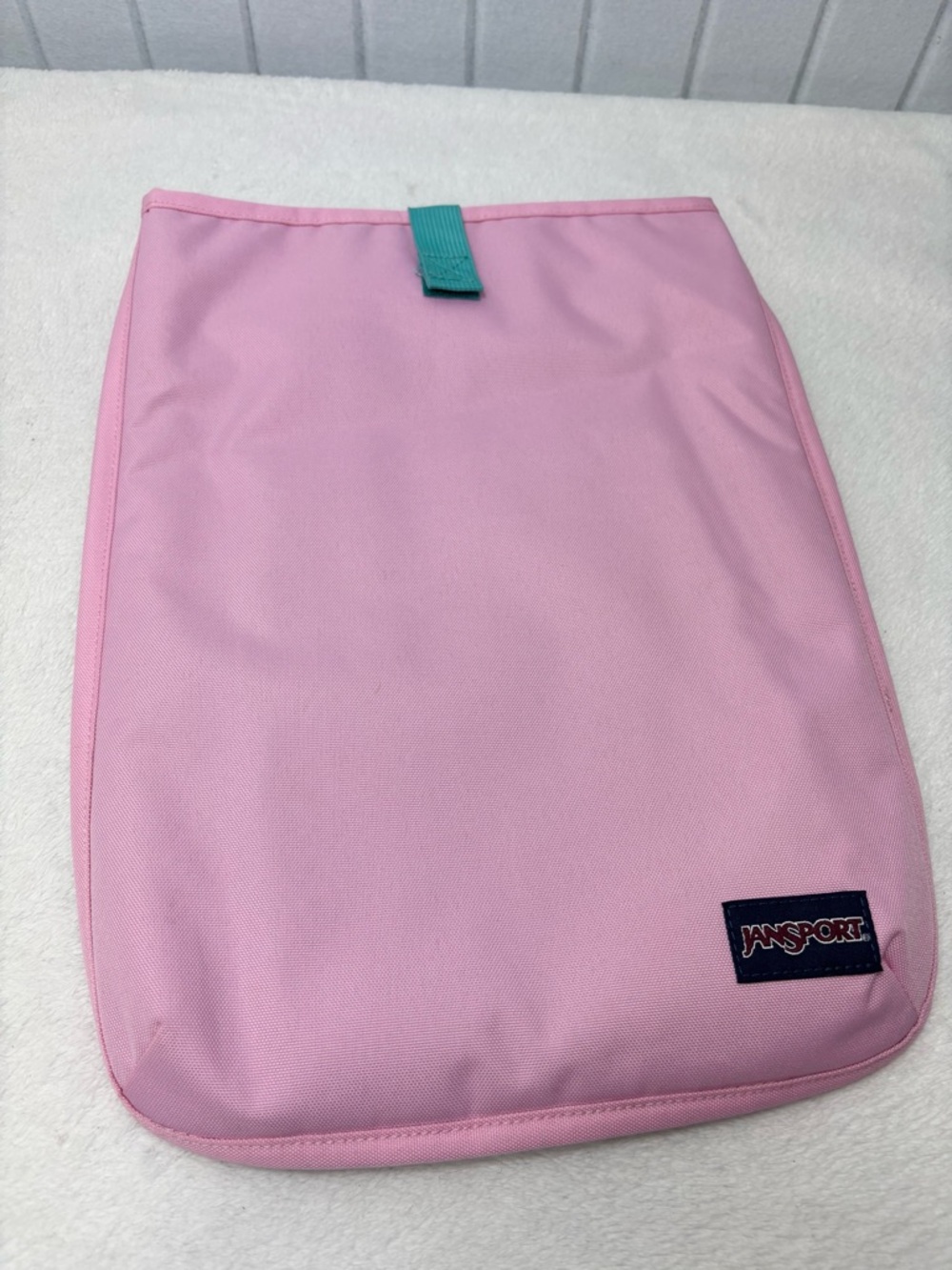 Jansport Pink Sleeve with Navy Logo‎ Patch